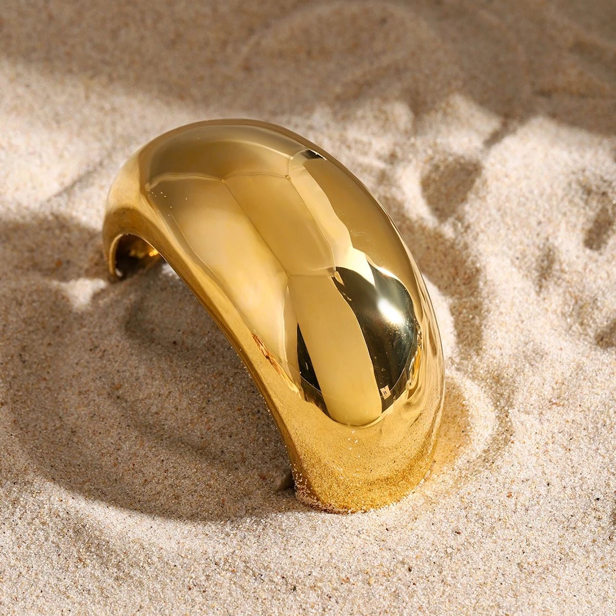 Golden Curve Hair Cuff