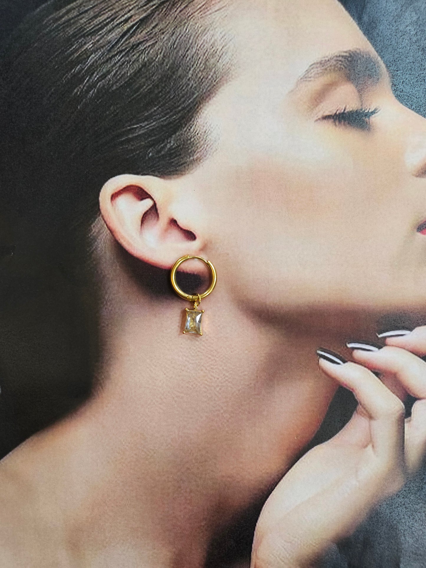 Elegant Gold Hoop Earrings with Crystal Charm