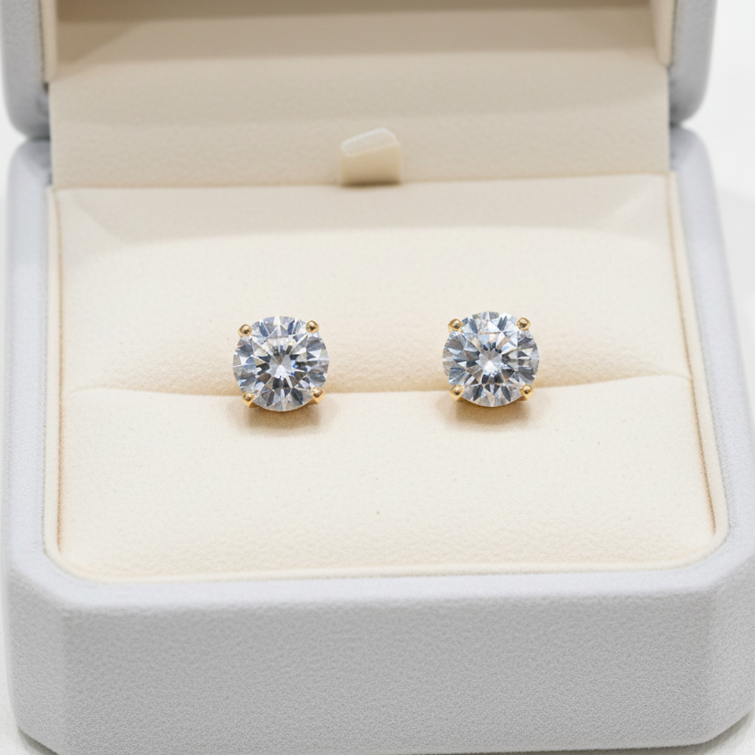 Solitaire Stud Earrings | Screw Back | 18K Gold Plating I WG