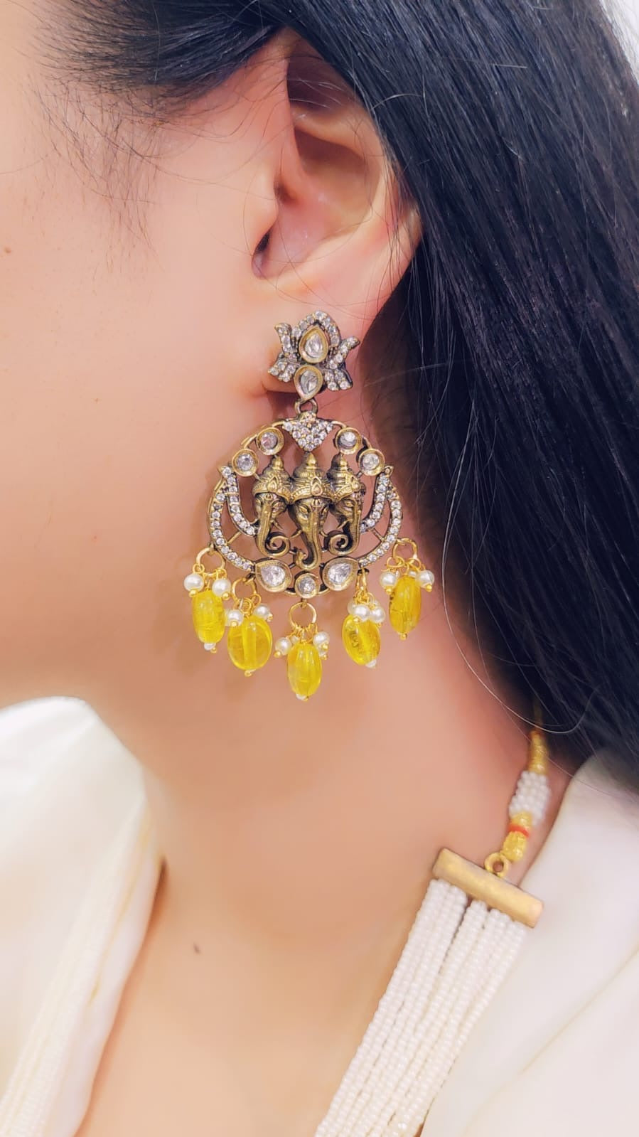 Divine Ganesha Pearl & Kundan Necklace Set