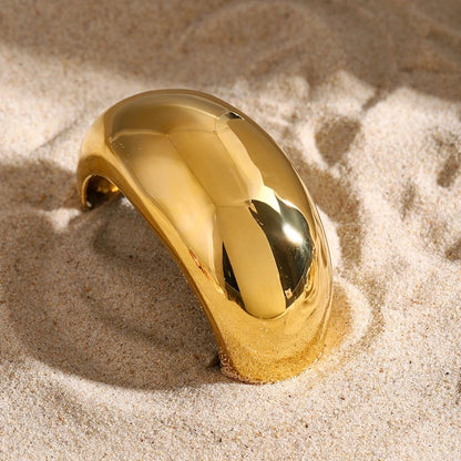 Golden Curve Hair Cuff