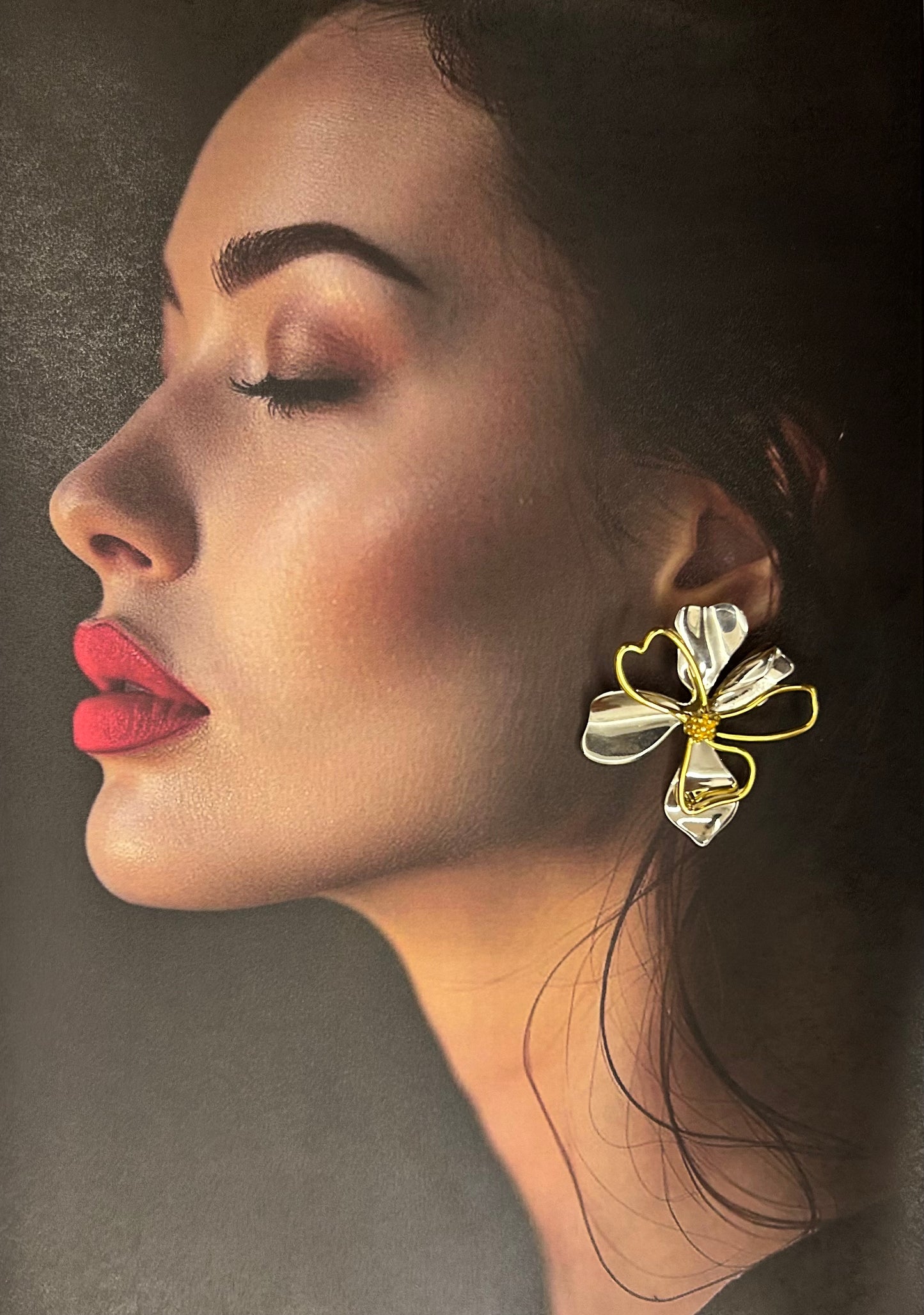 Golden Bloom Flower Earring