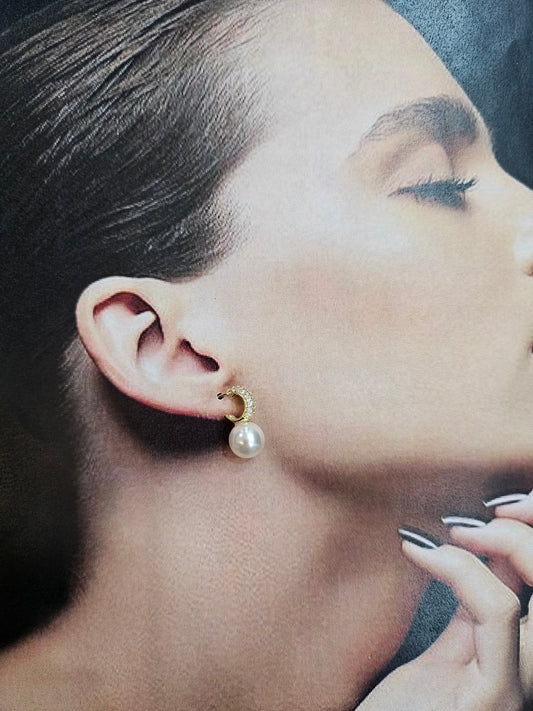 Pearl Drop Earring