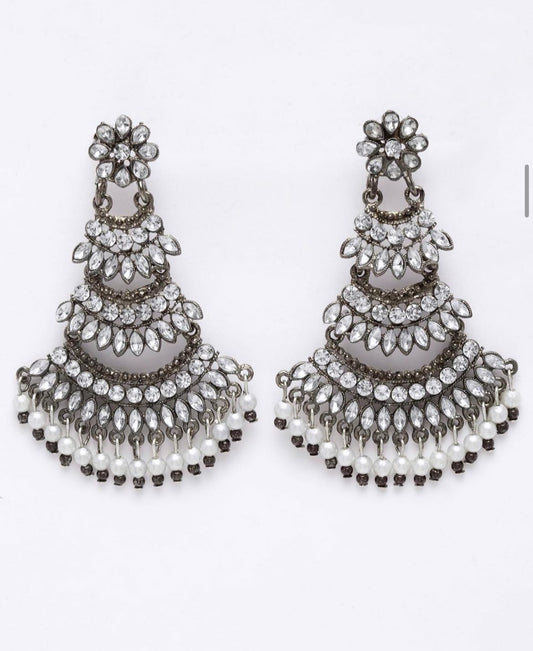 Chandelier Grace Earrings