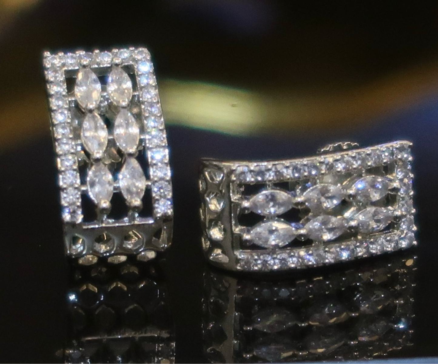 Diamond Curve Hoops Earring