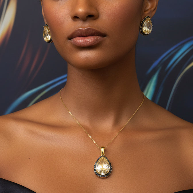 Emerald detailing with Crystal Zircon Pendant Set