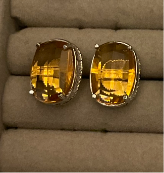 Citrine Oval Stud Earrings