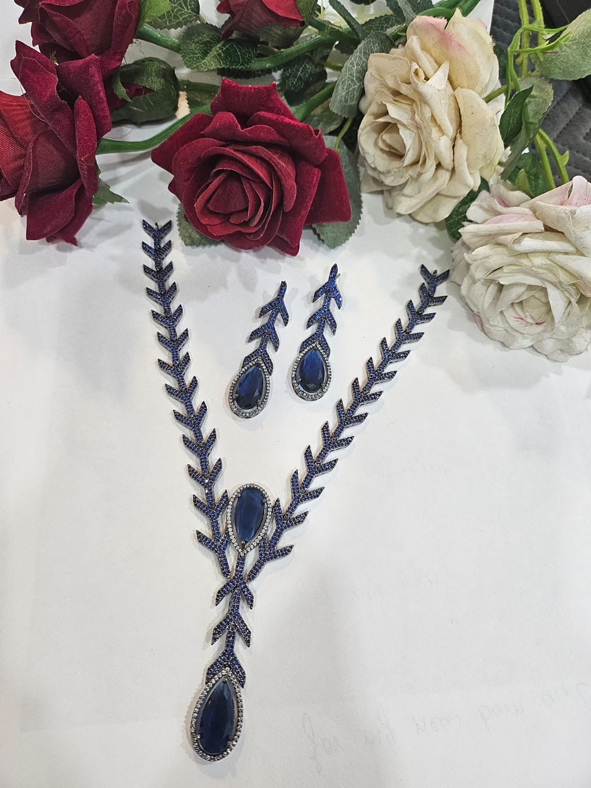 Leafy Droplet Long Set