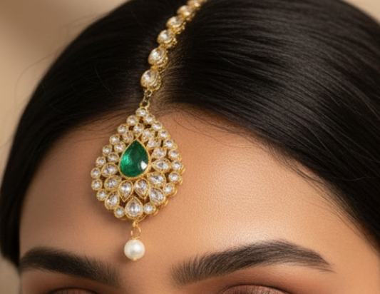 Emerald Green Kundan Maang Tikka with Pearl Drop