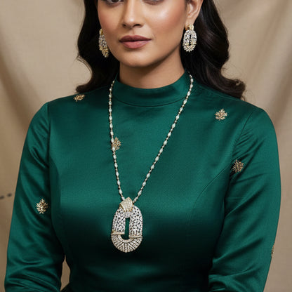 Luxury Diamond Oval Pendant set