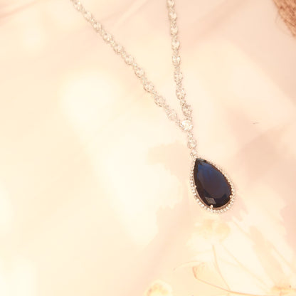 Radiance Teardrop Necklace Set