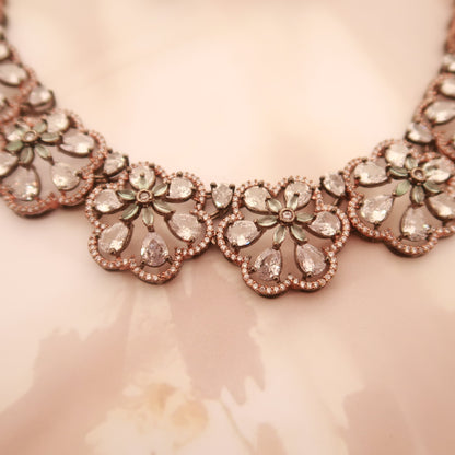 Bloom Luxe Necklace Set