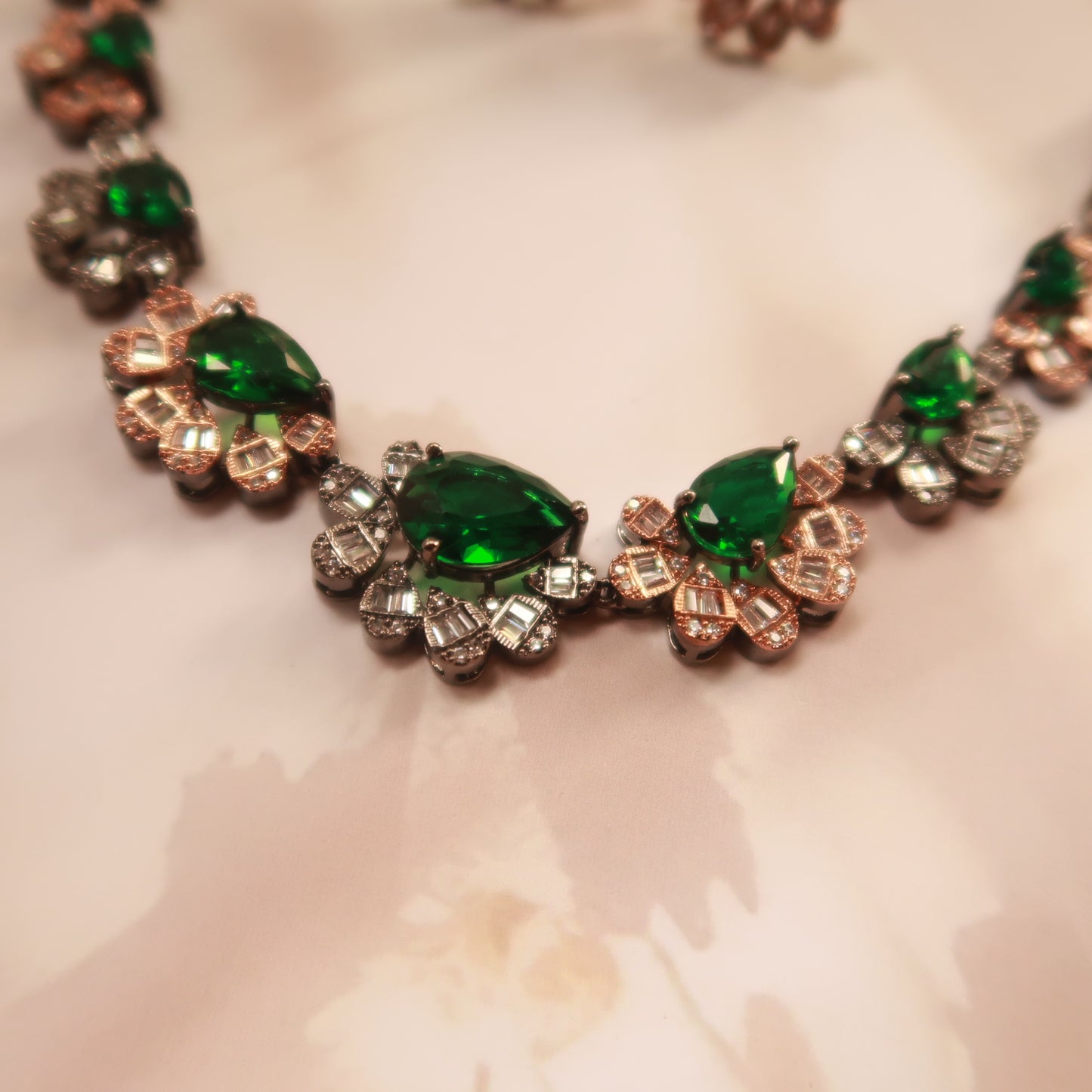 Victorian Rose Blossom Elegance Set