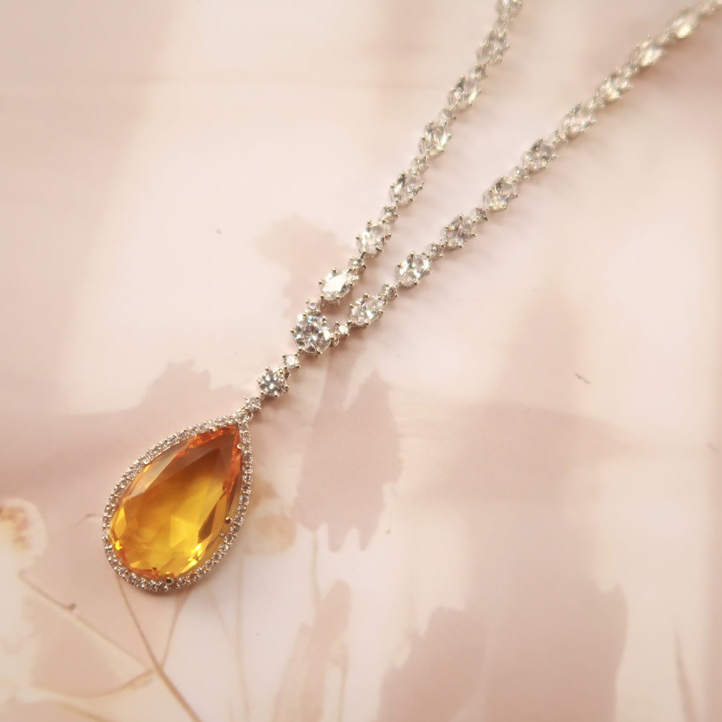 Radiance Teardrop Necklace Set