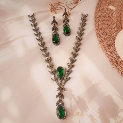 Leafy Droplet Long Set