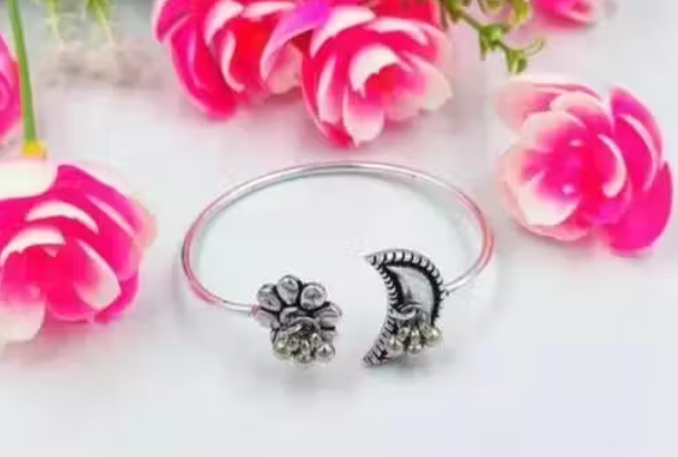 Oxidized bangle and ring combo