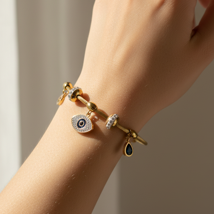Gold Evil Eye Charm Bracelet  I Magnet Clasp