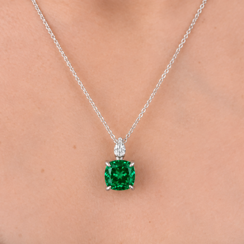 Emerald Ice Crushed Stone Pendant Set | With Chain | Rhodium Plating