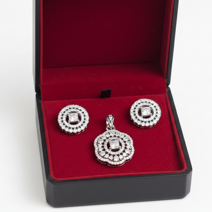Flower shaped diamond pendent set I With Chain
