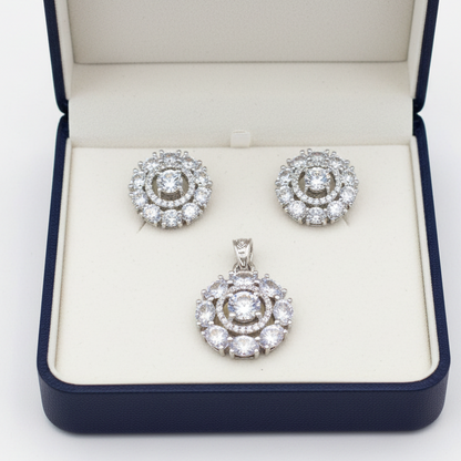 Solitaire flower diamond pendent set I With Chain