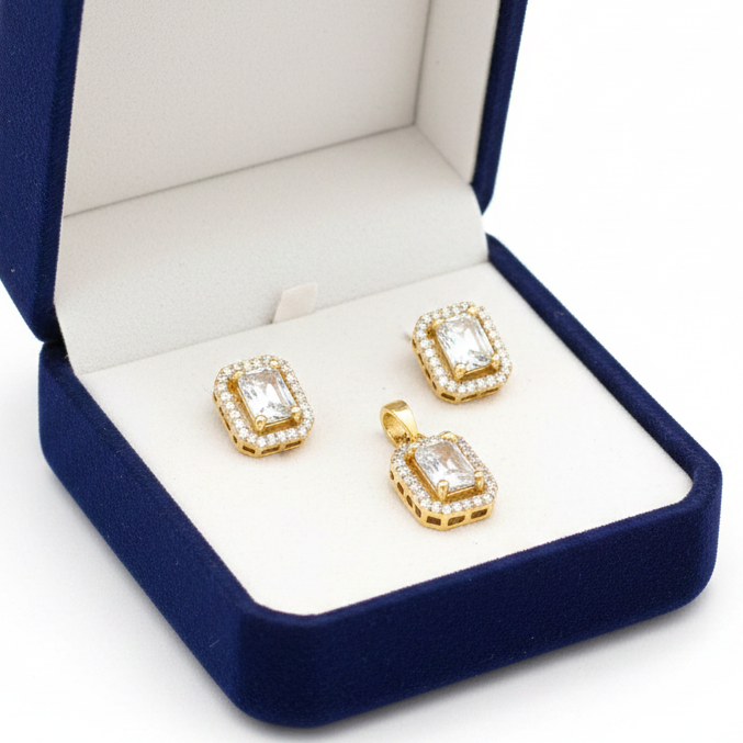 Cushion Cut  Solitaire Pendant set I With Chain