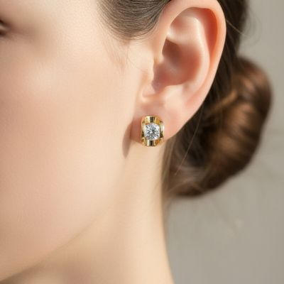 Elara Gold Crystal small Studs