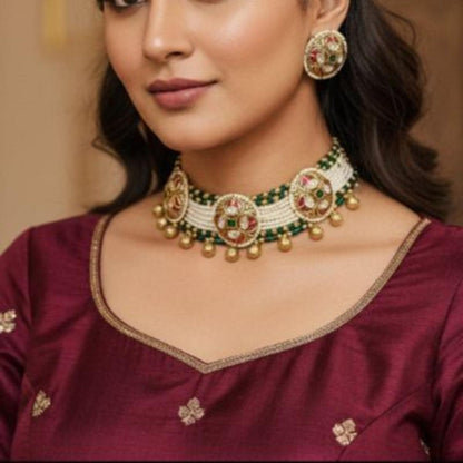 Zeenat Pearl Kundan Choker Set