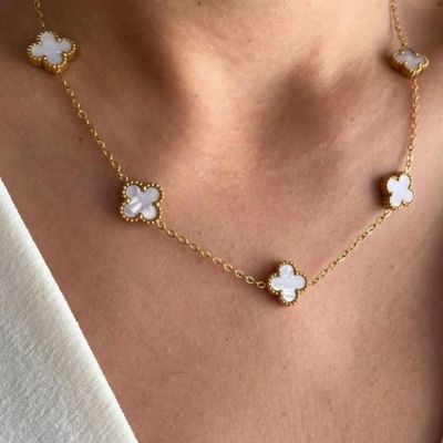 Classic White Floral Necklace