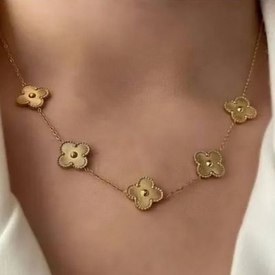 Elegant Gold Clover Necklace