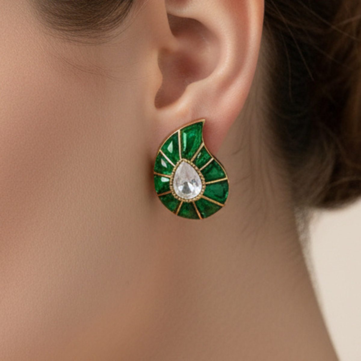 Elegant Kundan Teardrop Stud Earrings