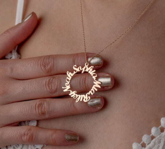 Circle Multiple Name Customized Name Necklace