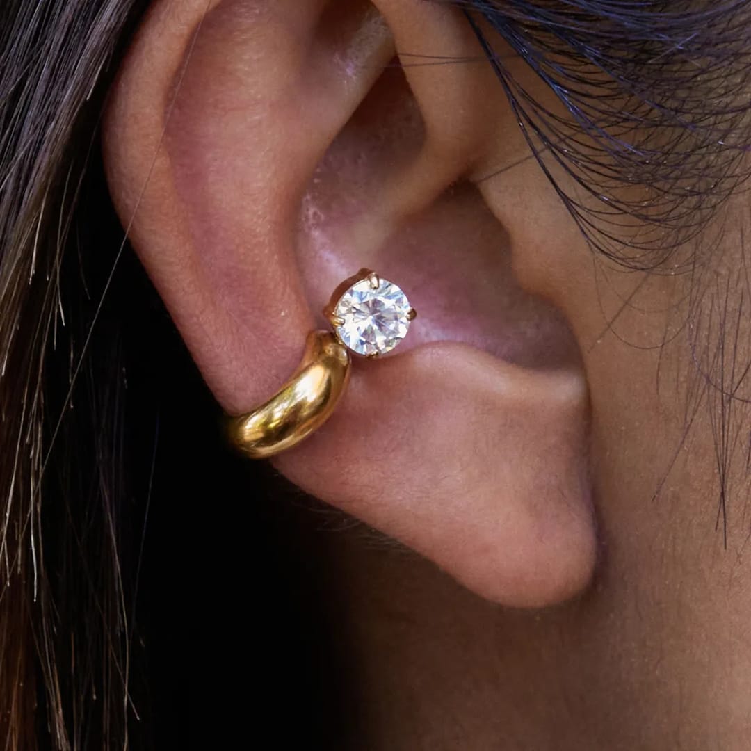 Solitaire stud ear cuff