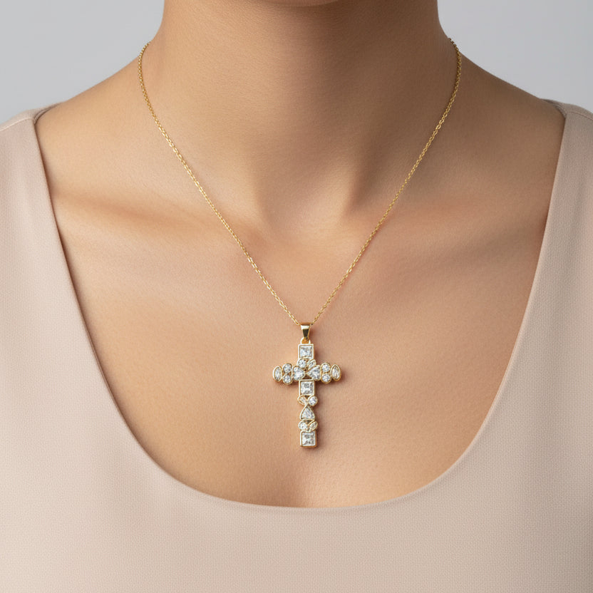 Zircon Cross pendent chain