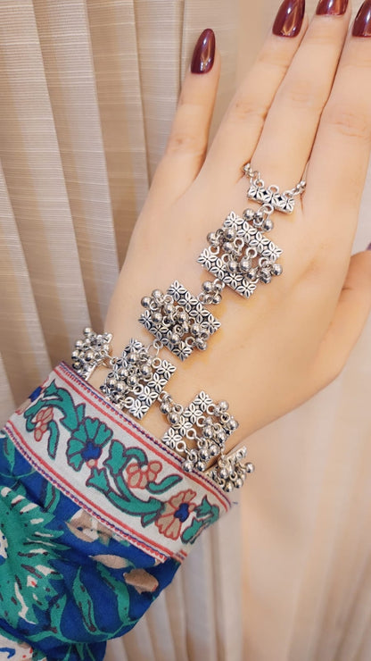 Elegant Oxidized Silver Floral hathphool