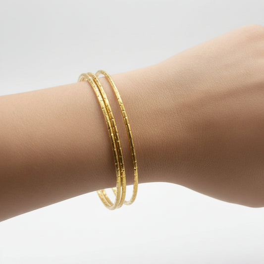 Textured gold bangle I Set of 3