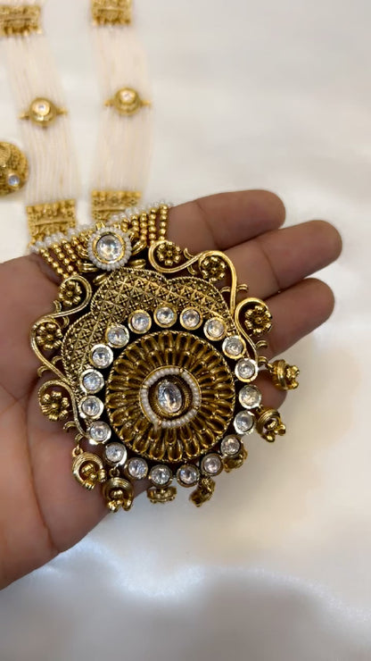 Divine Royalty Pearl set